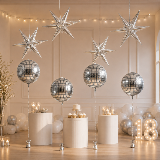 Ballon anniversaire boule disco etoile 18ans illumine tables blanches gaeteau cupackes