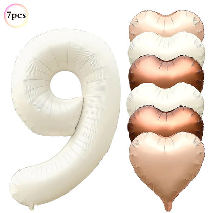 Ballon Chiffre Anniversaire Crème | Cœurs | Lot de 7 Pièces