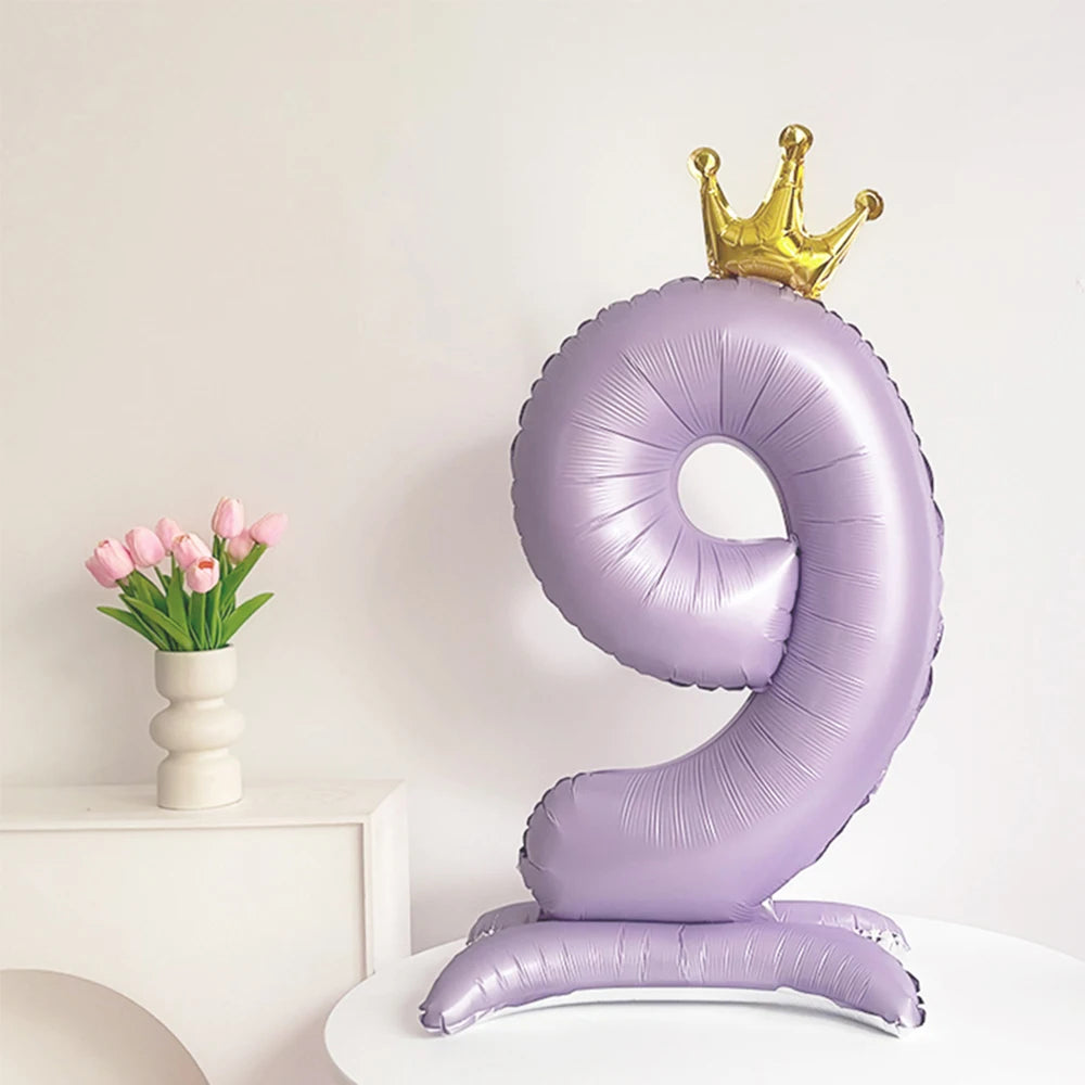 Standing matte purple crown digital aluminum foil balloon is suitable for birthday party interior decoration photo props