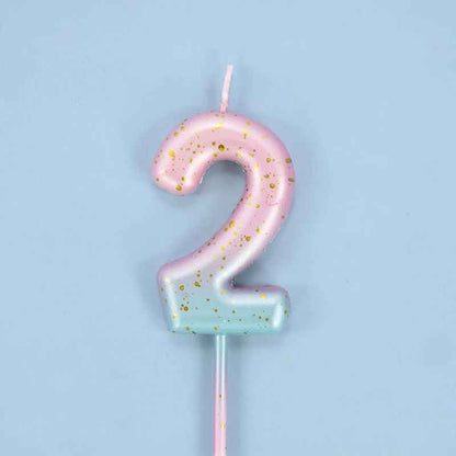 bougie anniversaire 2 degrade rose bleu pastelle
