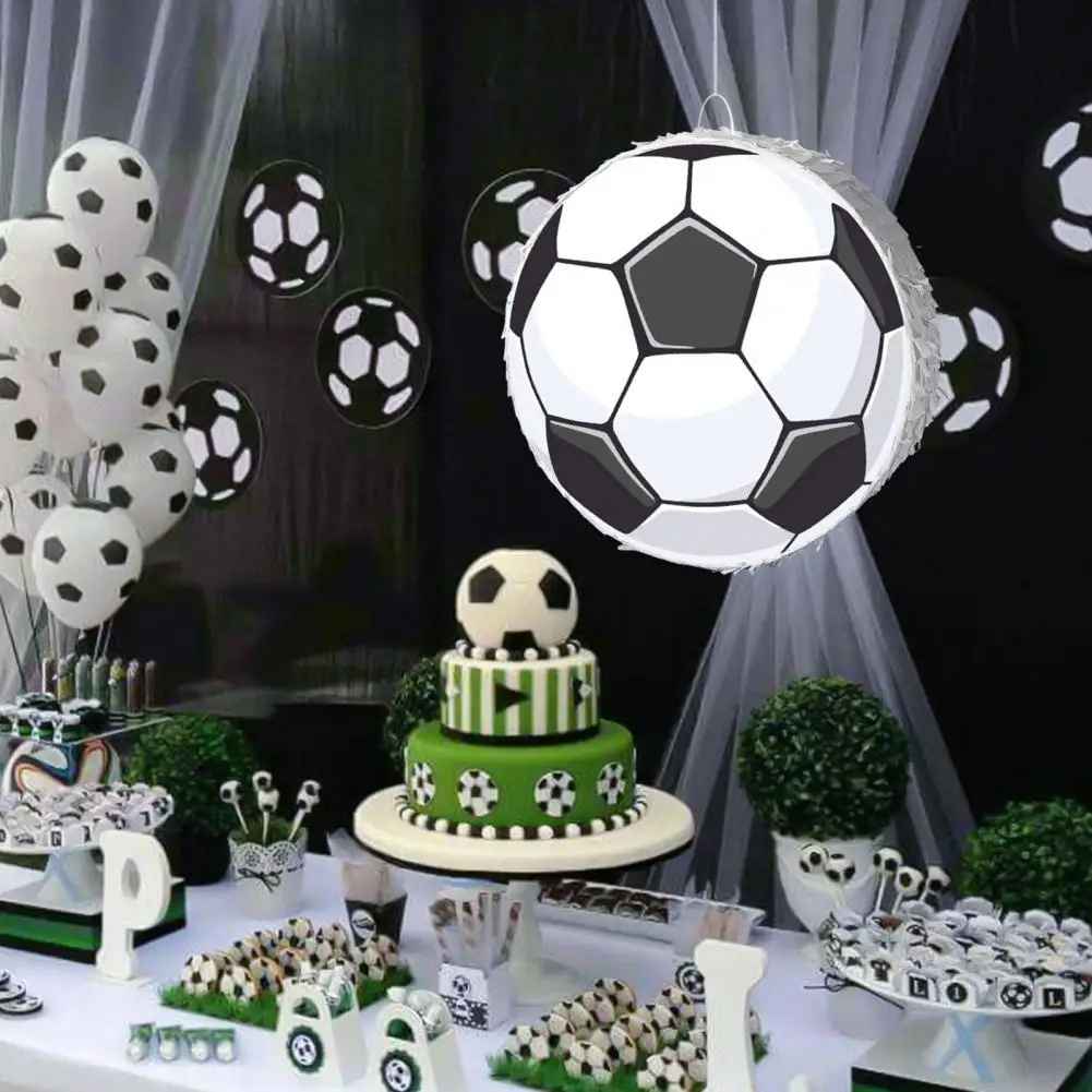 pinata football gateau football dessert ballons