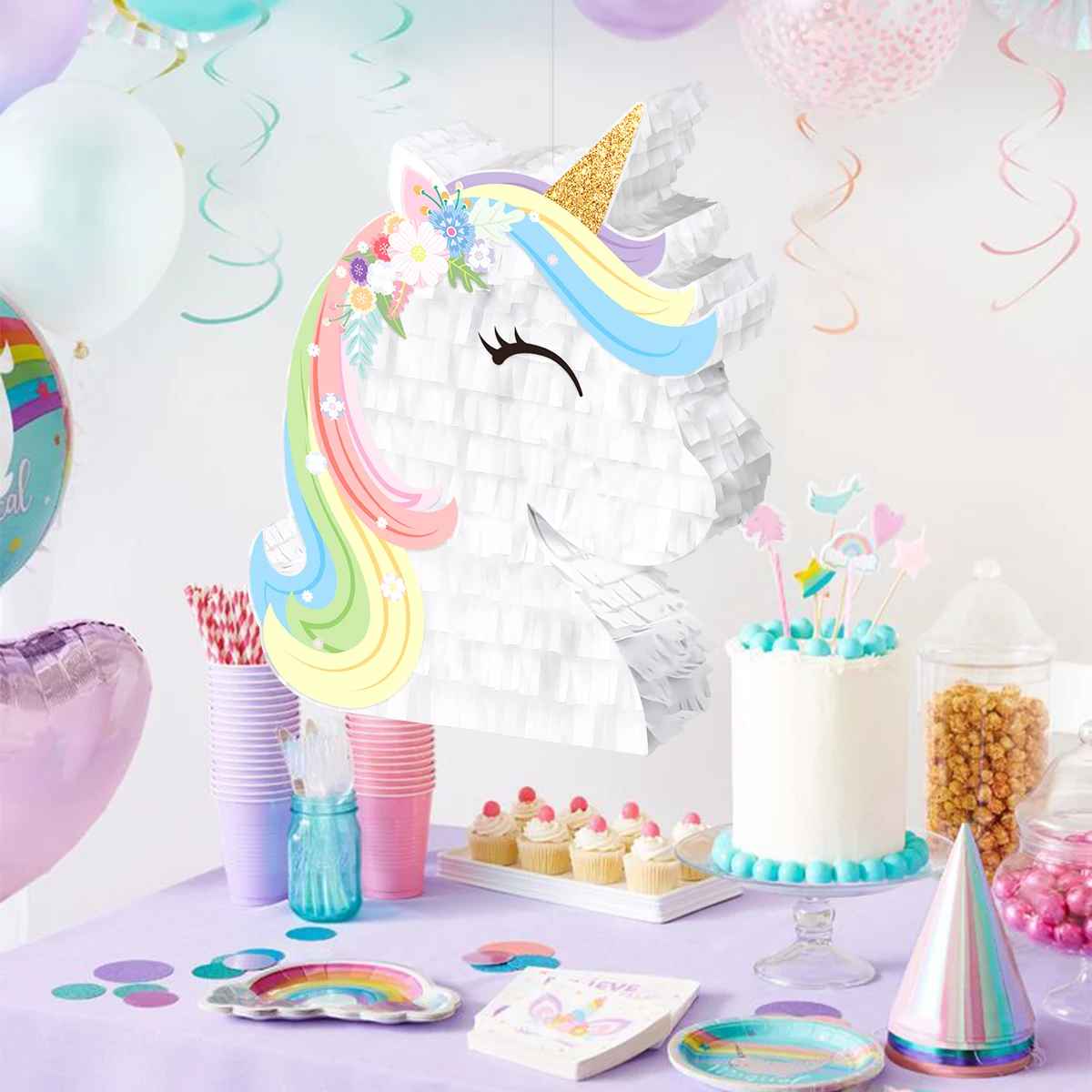 pinata tete licorne table nappe mauve gateau
